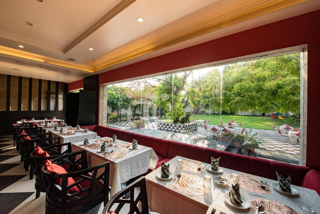 Hotel Casa Aishbagh Лакхнау Екстер'єр фото