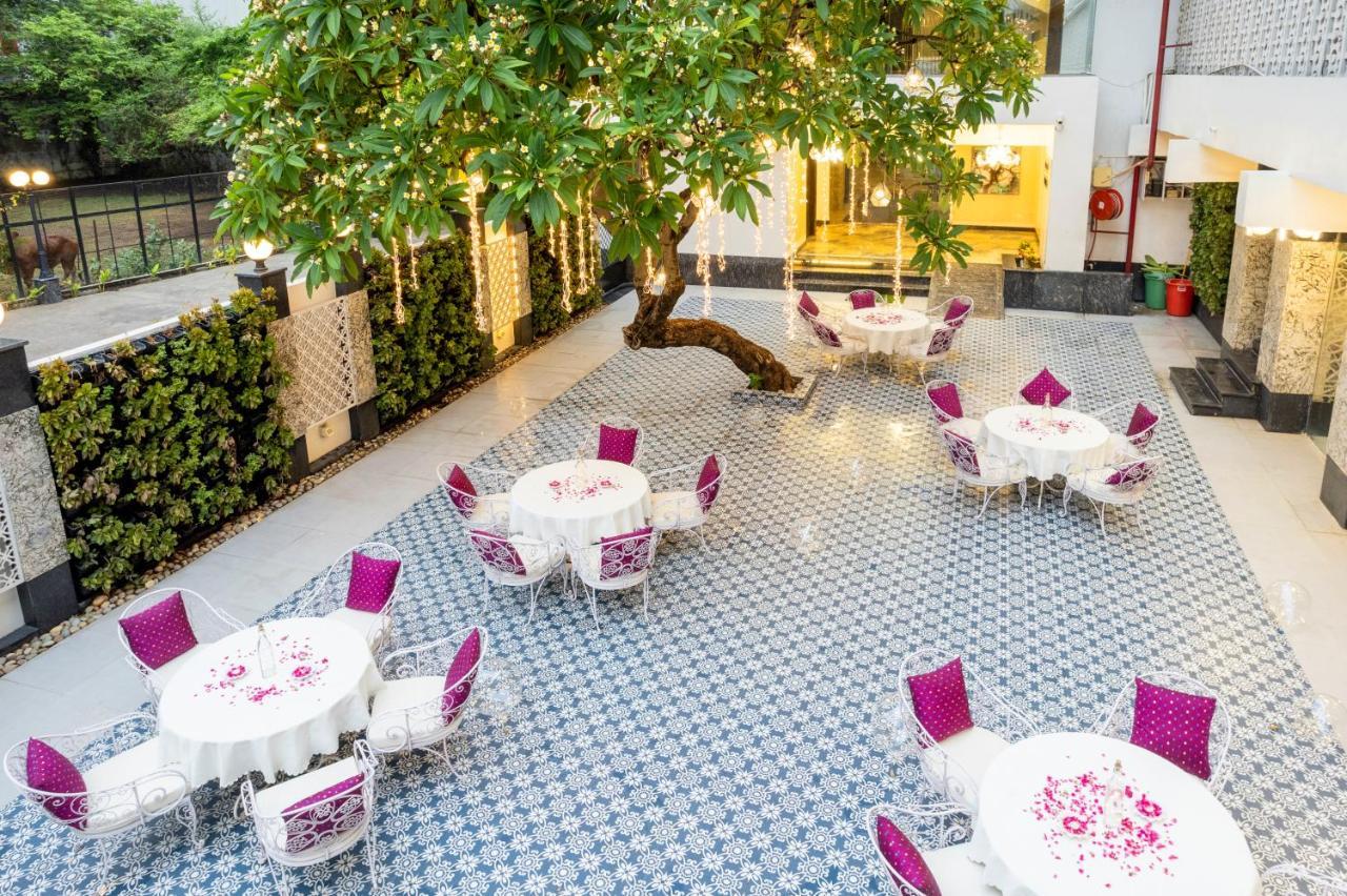 Hotel Casa Aishbagh Лакхнау Екстер'єр фото