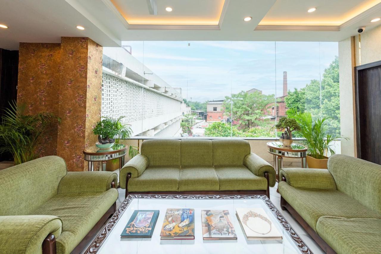 Hotel Casa Aishbagh Лакхнау Екстер'єр фото